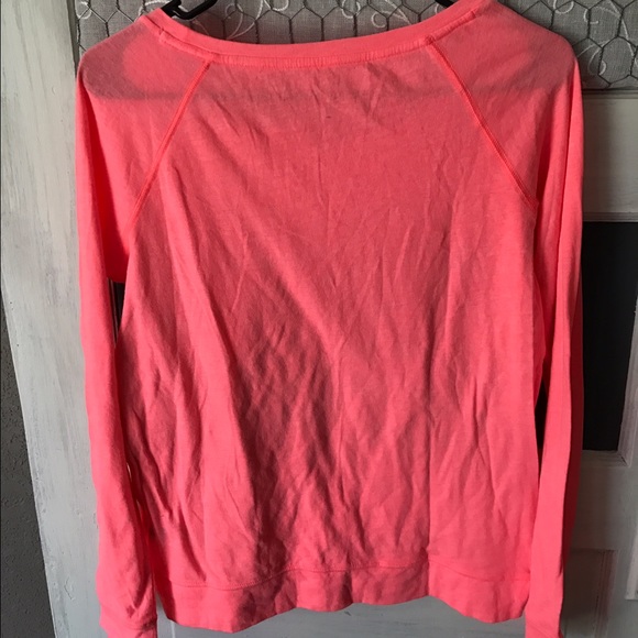 American Eagle Maroon, and Pink long sleeve Tee - Picture 4 of 4