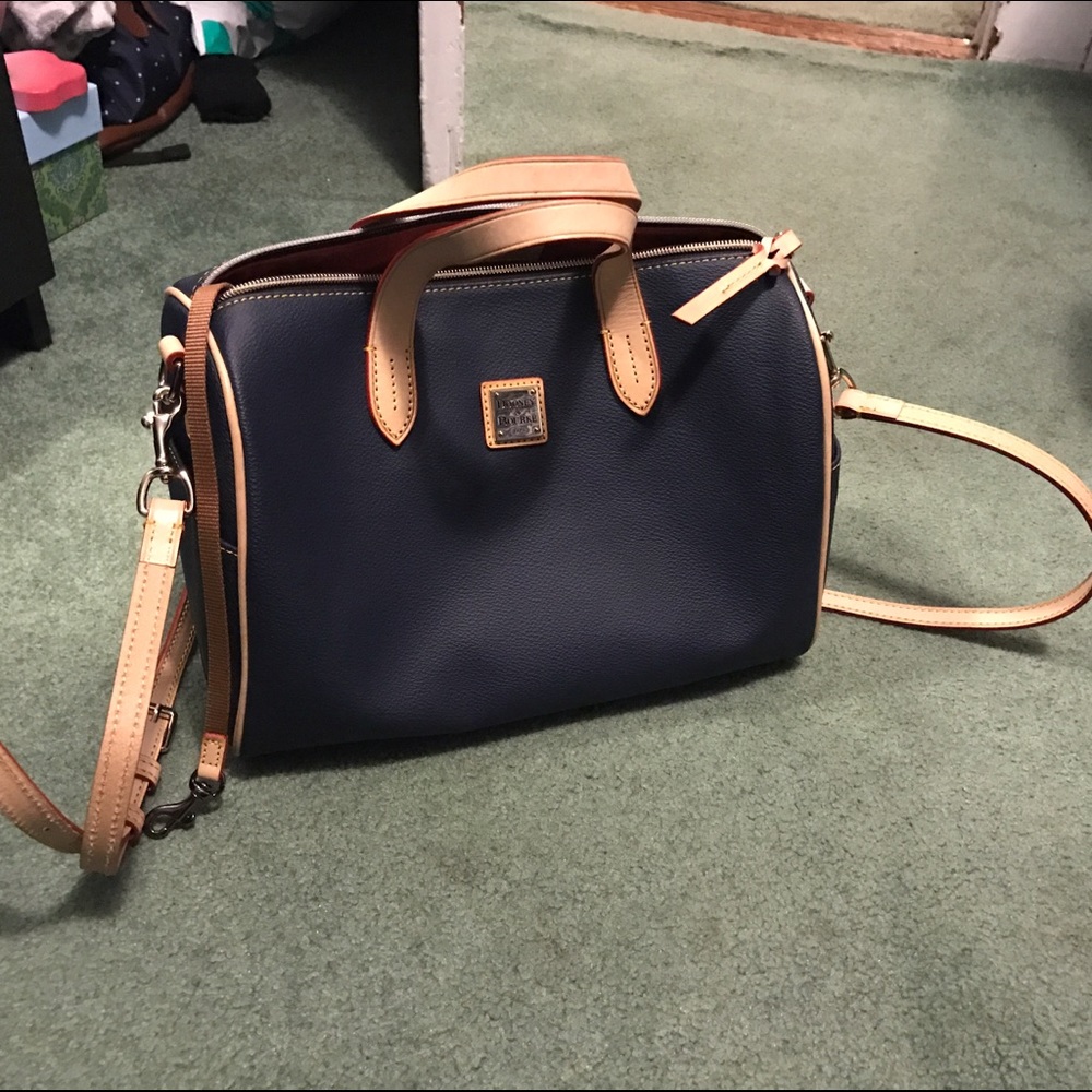 💙Dooney and Bourke Purse💙