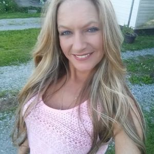 Meet your Posher, Traci