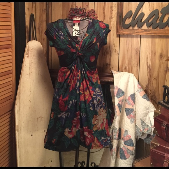 panhandle slim Dresses & Skirts - Cute summer floral dress