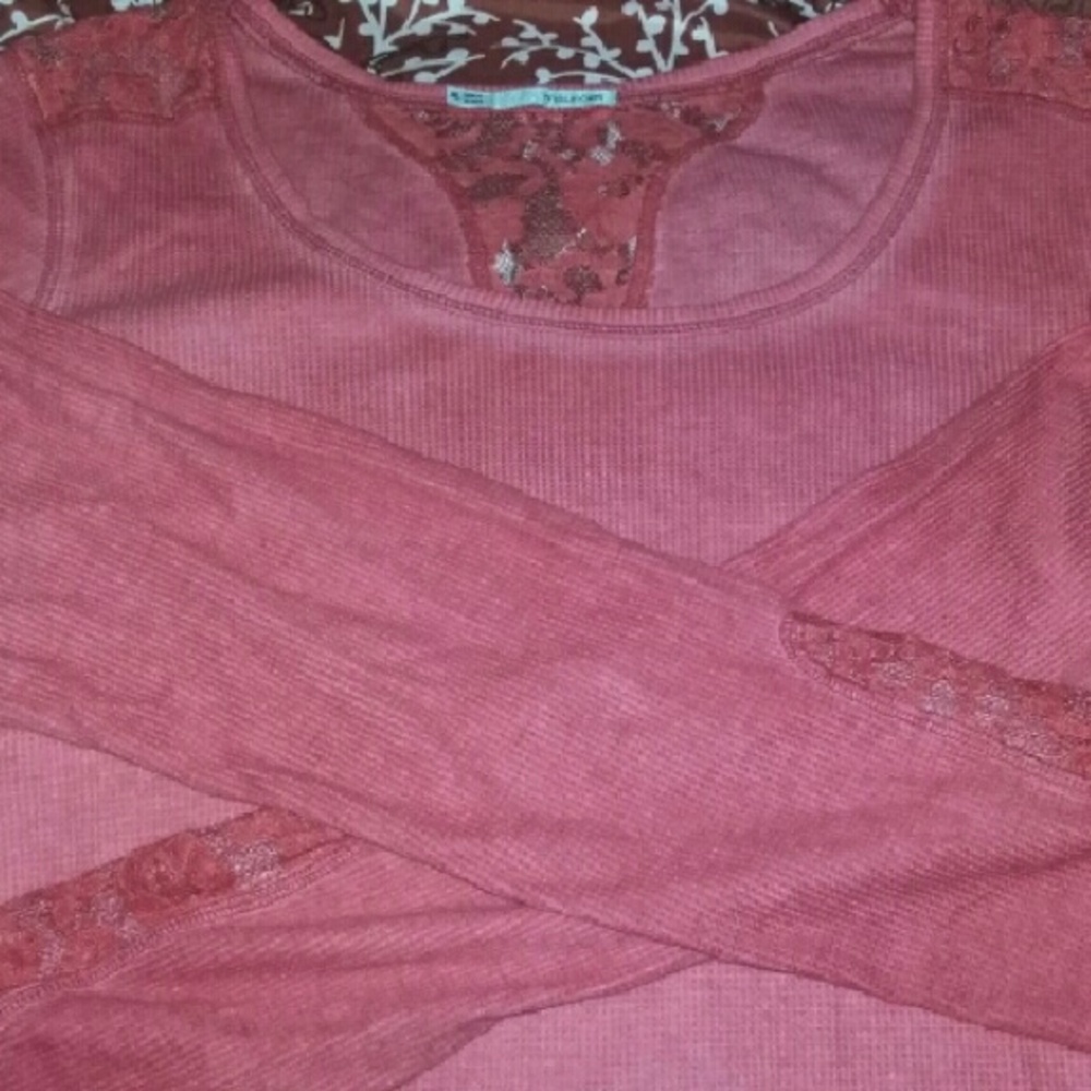 Maurices thermal shirt