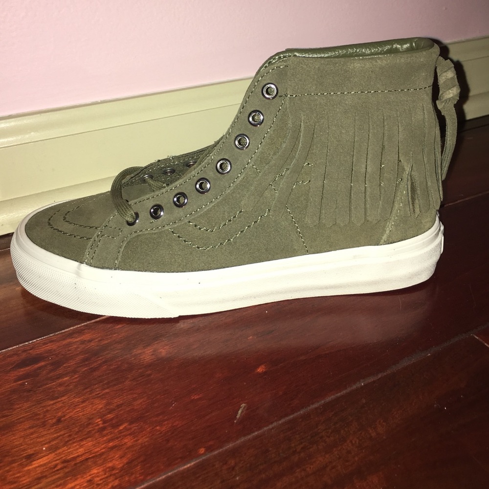 Suede Sk8-Hi Moc -Army Green