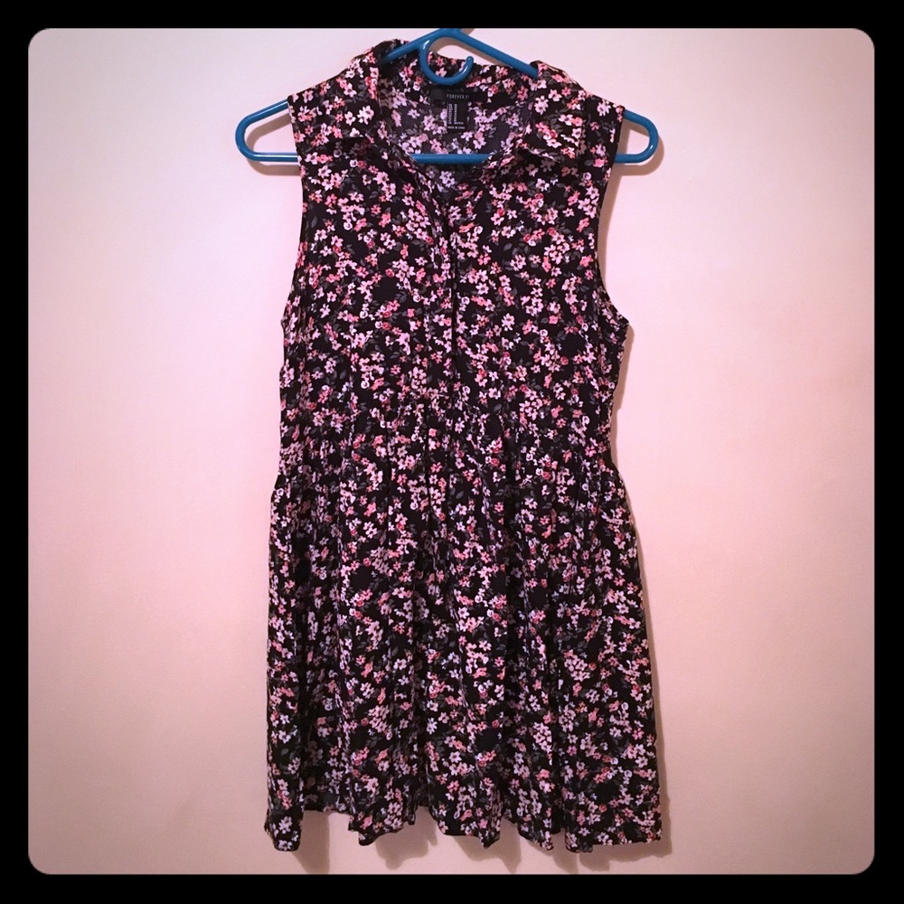 Floral sleeveless dress
