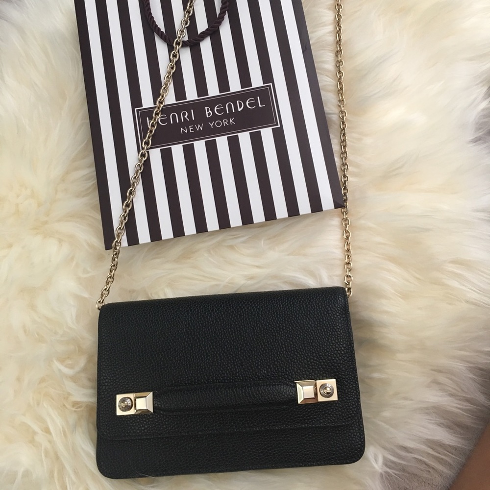 WOC Style : Chain wallet