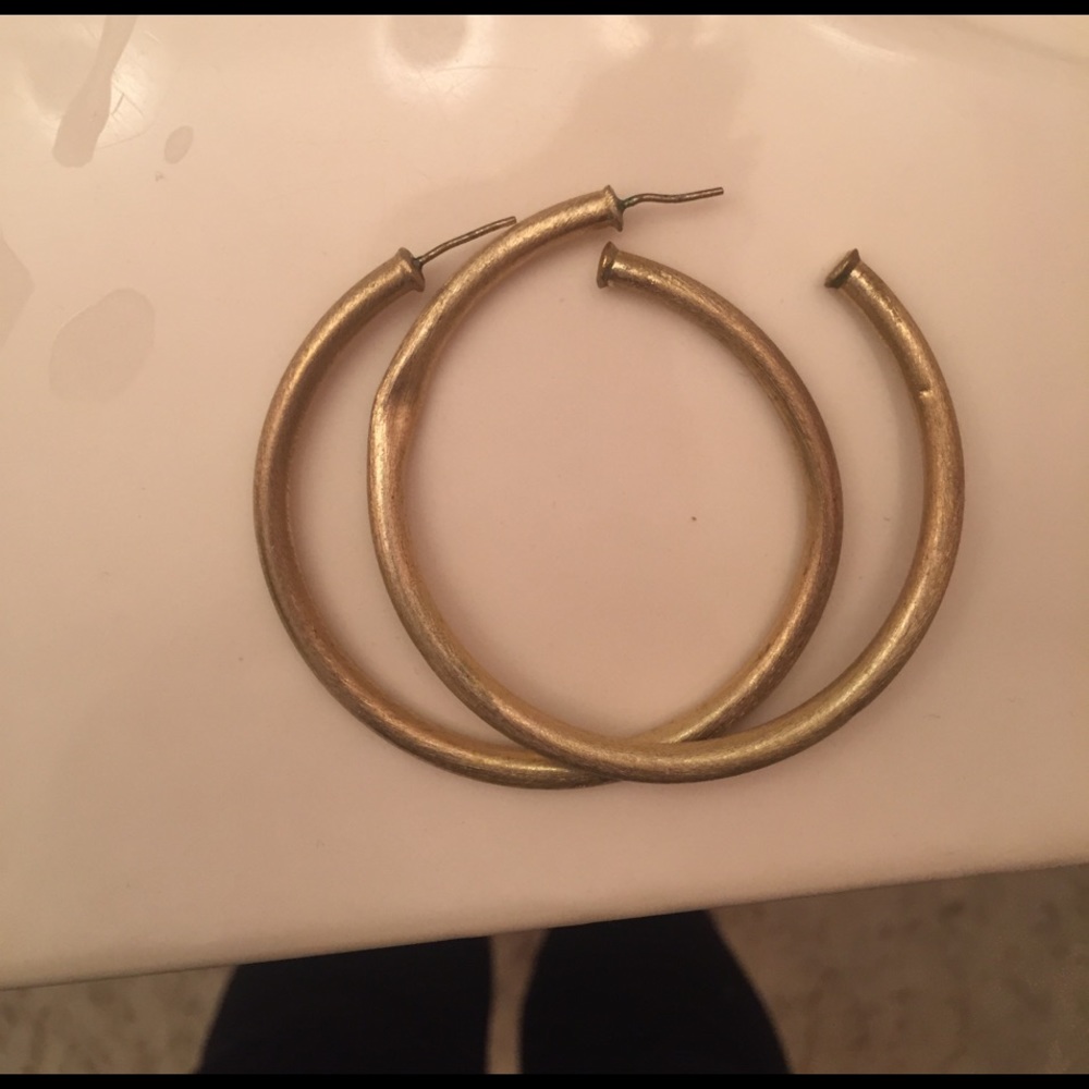 Shelia Fajl Gold Hoops