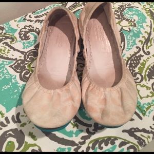 Tieks giraffe style. Size 7