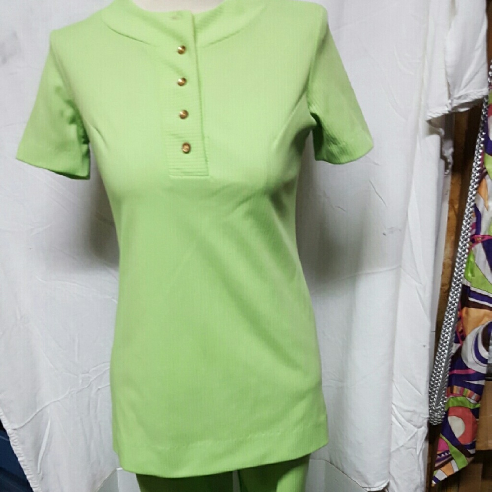 Cute 60s 70s vintage suit