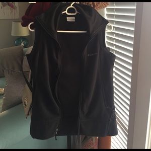 Black Columbia vest