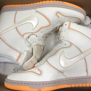 womens nike memory foam flip flops