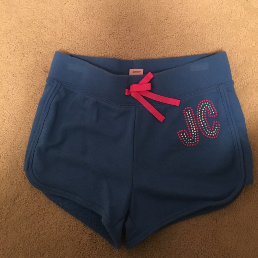 2 shorts - Picture 2 of 4