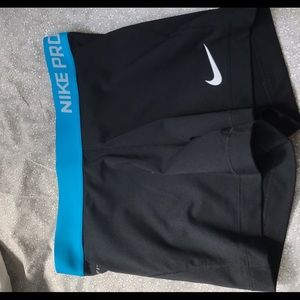 Black Nike Pro Women's Spandex Medium