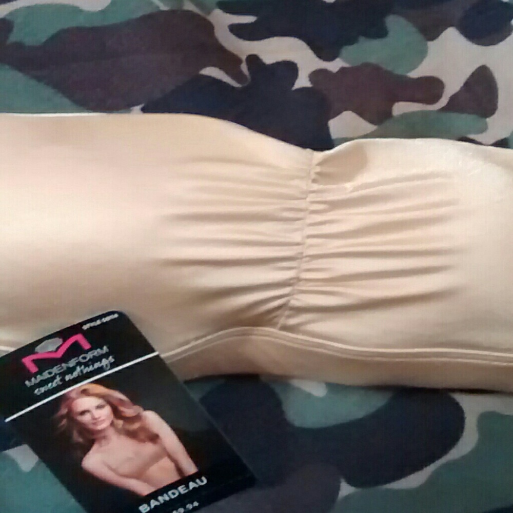 NWT Maidenform Strapless Bandeau gifted