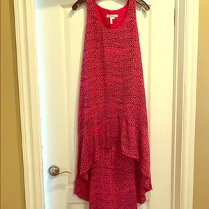 BCBG generation dress in hot pink/black detail
