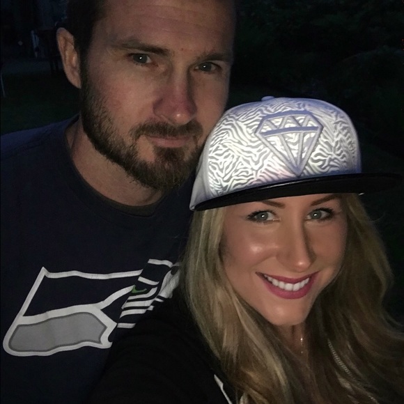 Meet your Posher, Ashley - Picture 2 of 8