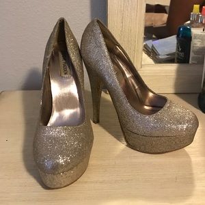Steve Madden gold sparkle heels