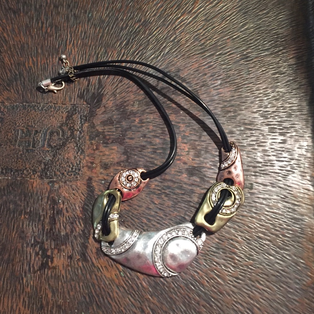 Fashion necklace