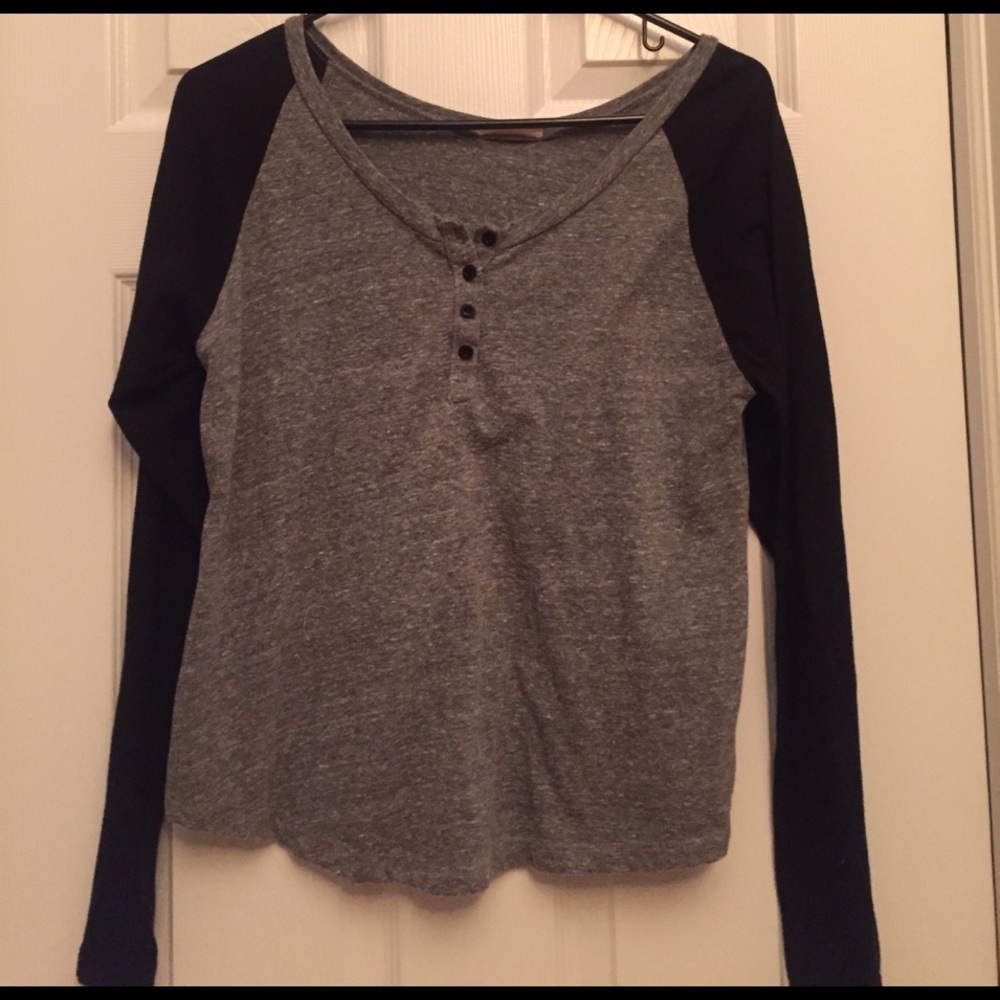 Brandy Melville Long sleeves shirt