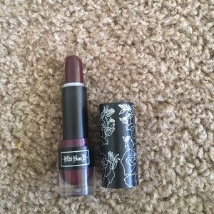 Kay von d lipstick