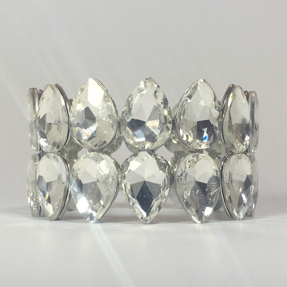 🐣Layton Bracelet - Silver with Clear Crystals