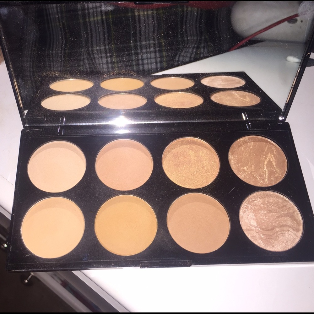 Bronzer palette