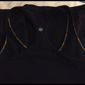 Rare black reversible lululemon tank 10