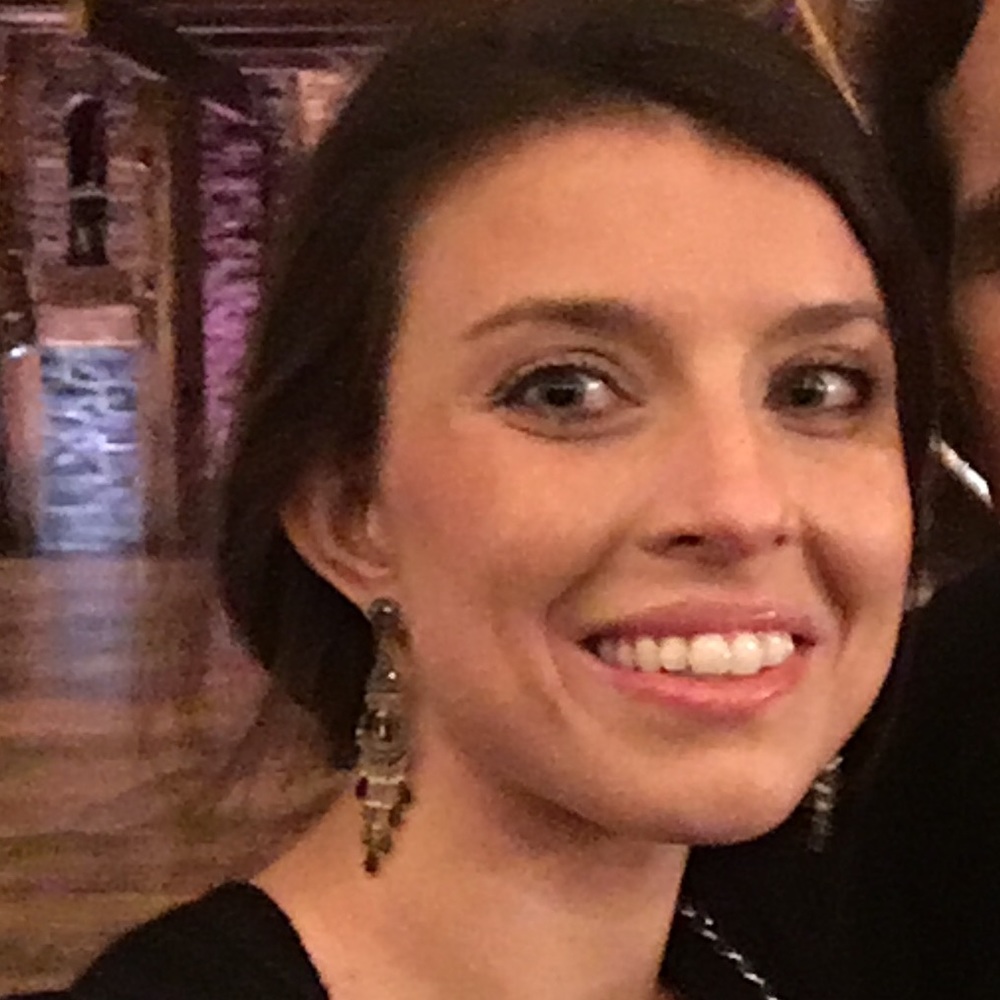 Meet your Posher, Elizabeth