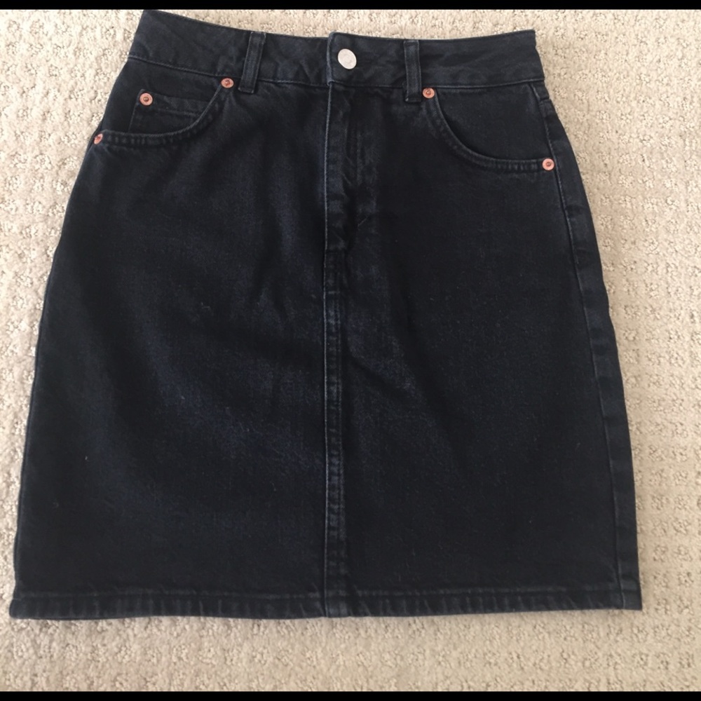 BNWT Topshop denim skirt