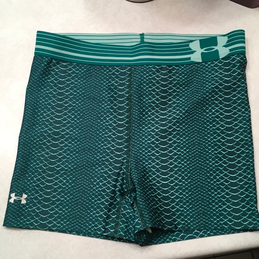 Women's Under Armour compression shorts
