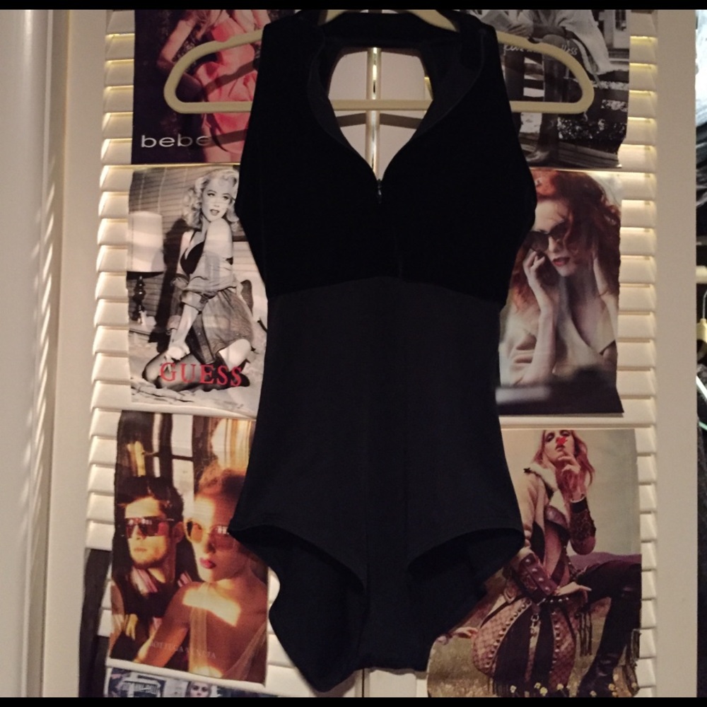 Leotard/bodysuit