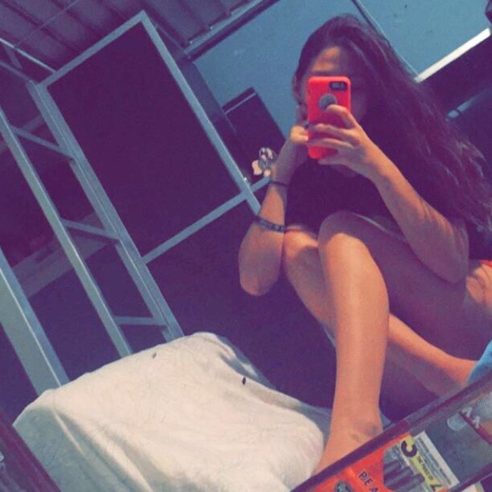 Meet your Posher, Alyssa