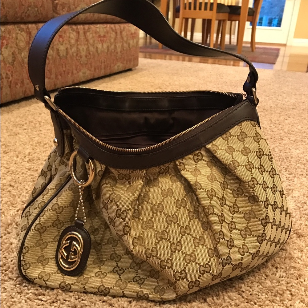 Gucci purse