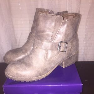 Madden Girl Missionn Boots 👢