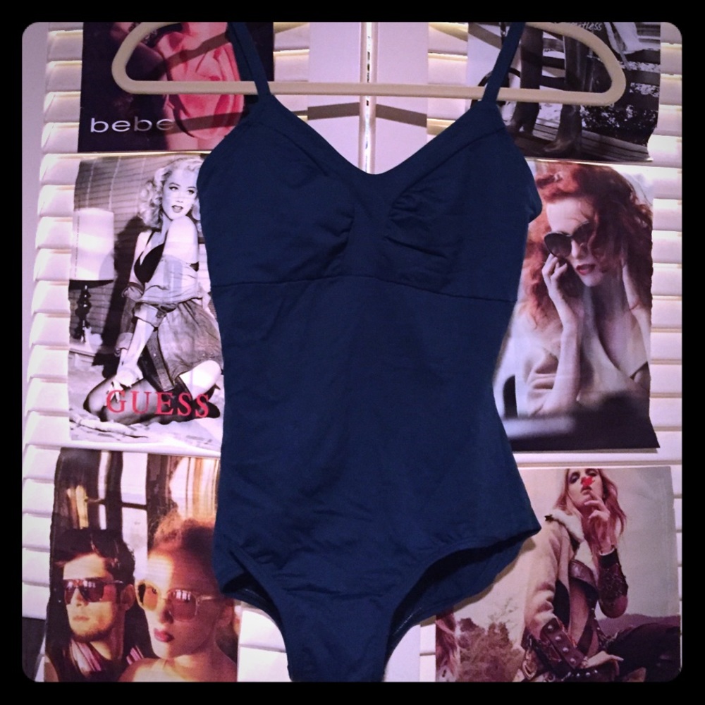 Leotard /bodysuit