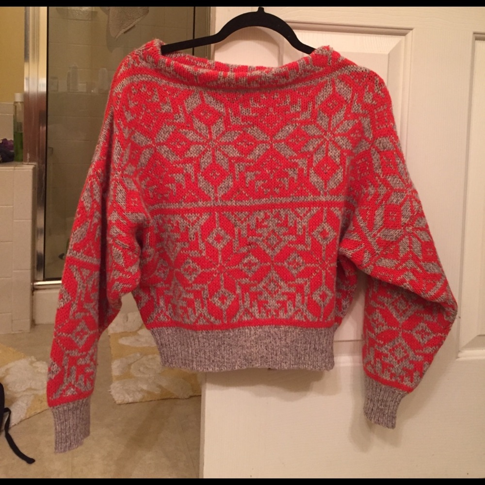 Orange and gray Partial wool sweater