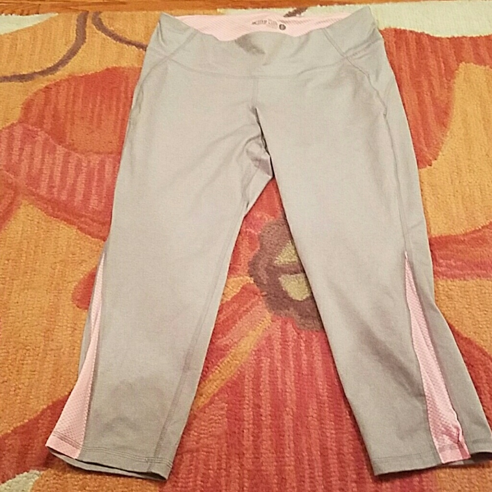 Workout capris