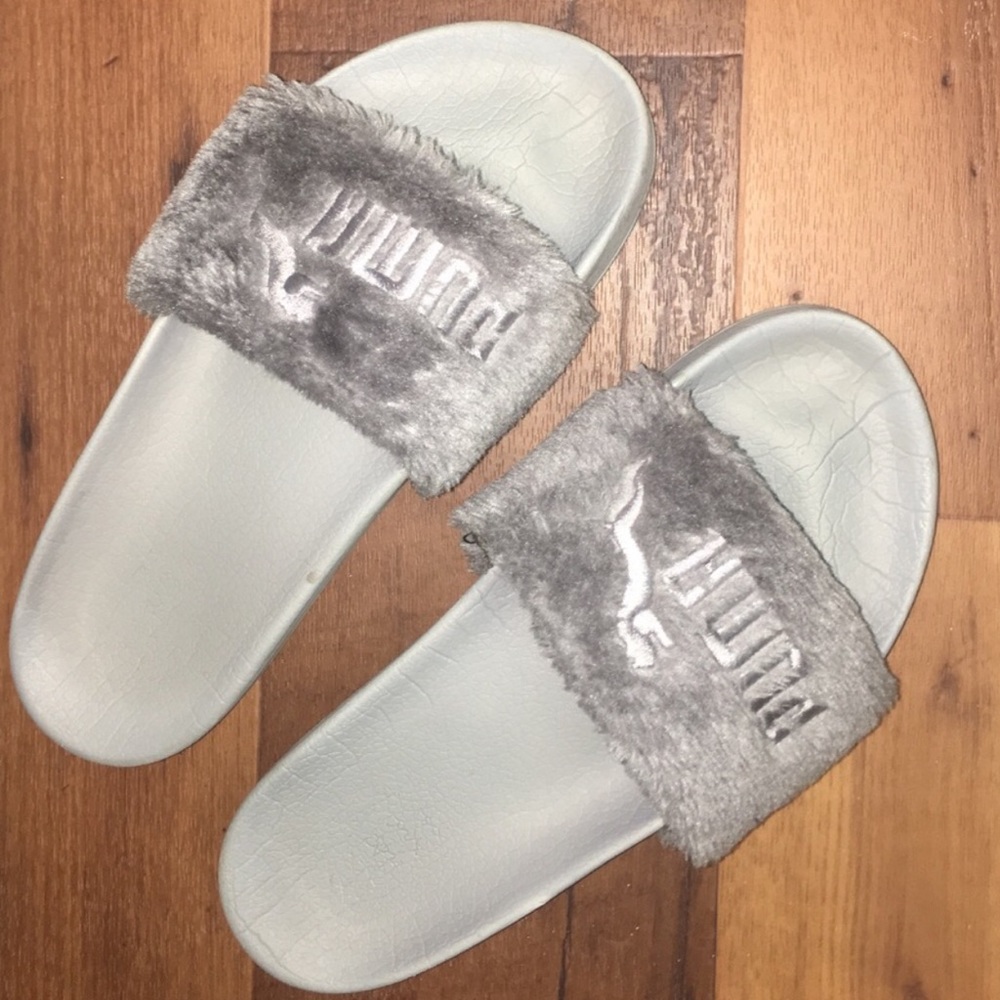 *Worn* Rihanna Fenty Puma Slides