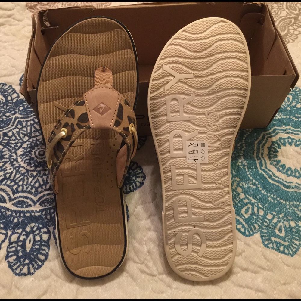 Sperry Flip Flops