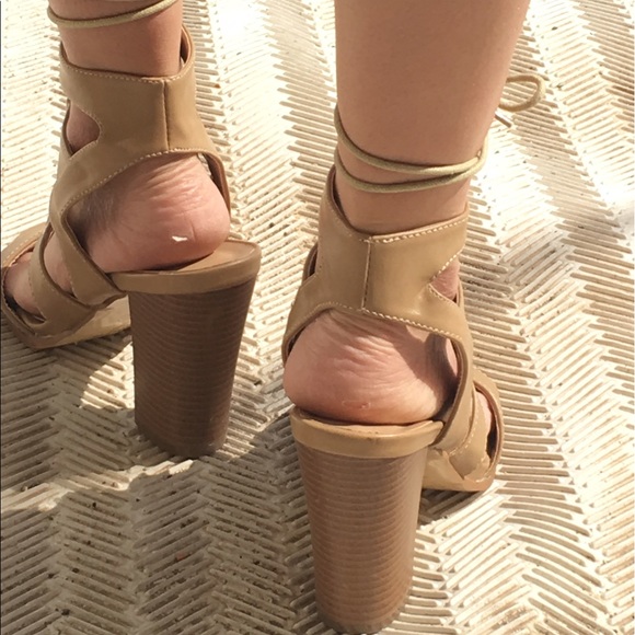 Chunky lace up heels - Picture 6 of 6