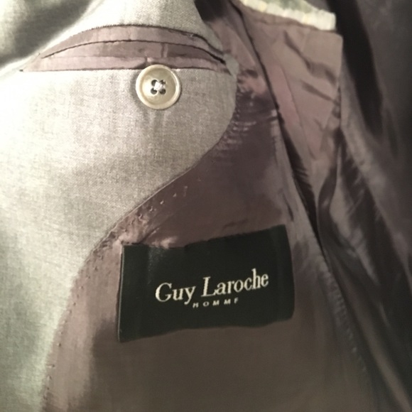 Guy Laroche suit. 44R.