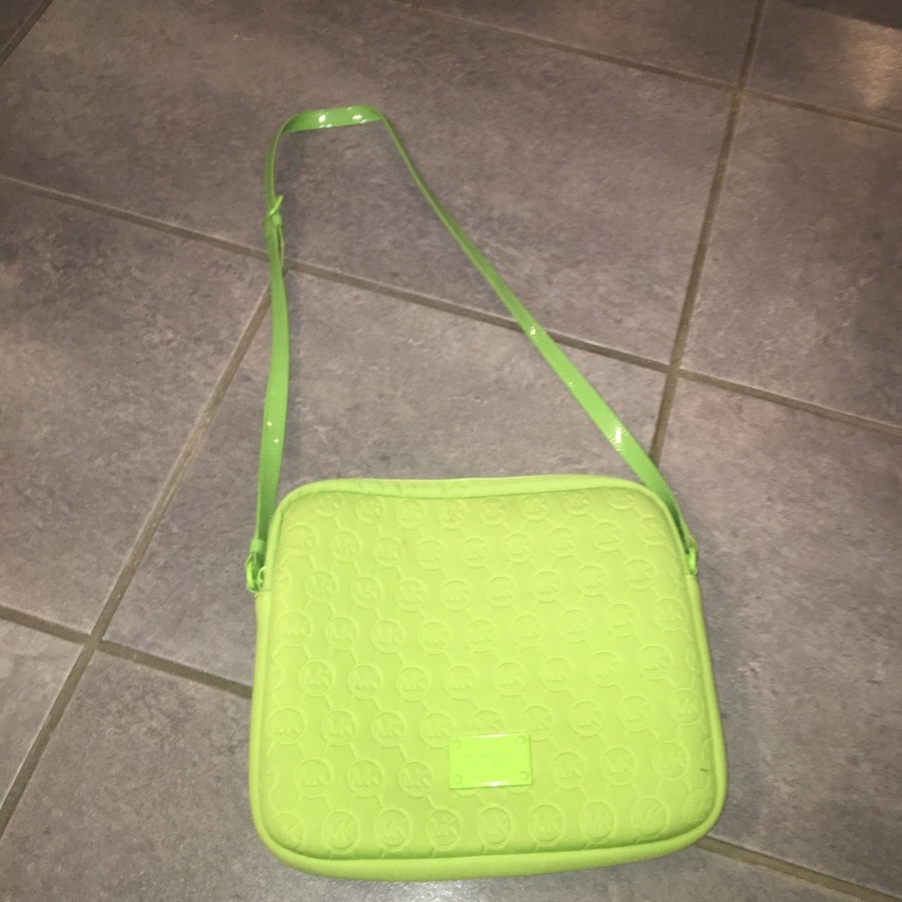 Michael kors lime green paradise purse