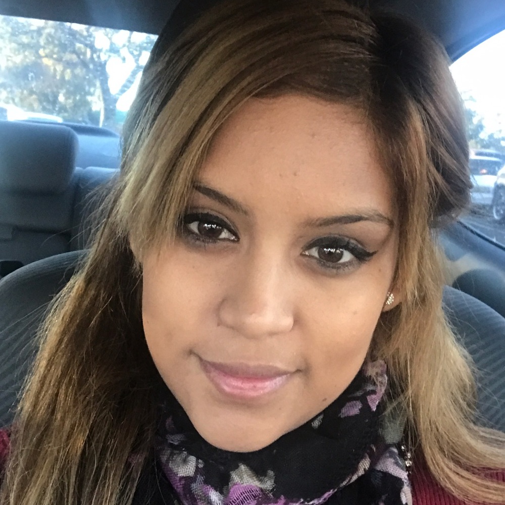 Meet your Posher, Lupita