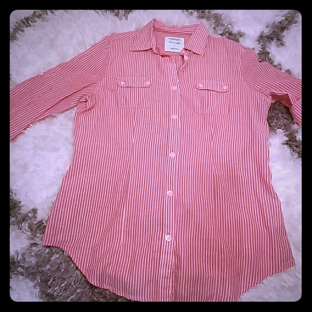 American Eagle "Favorite Shirt"