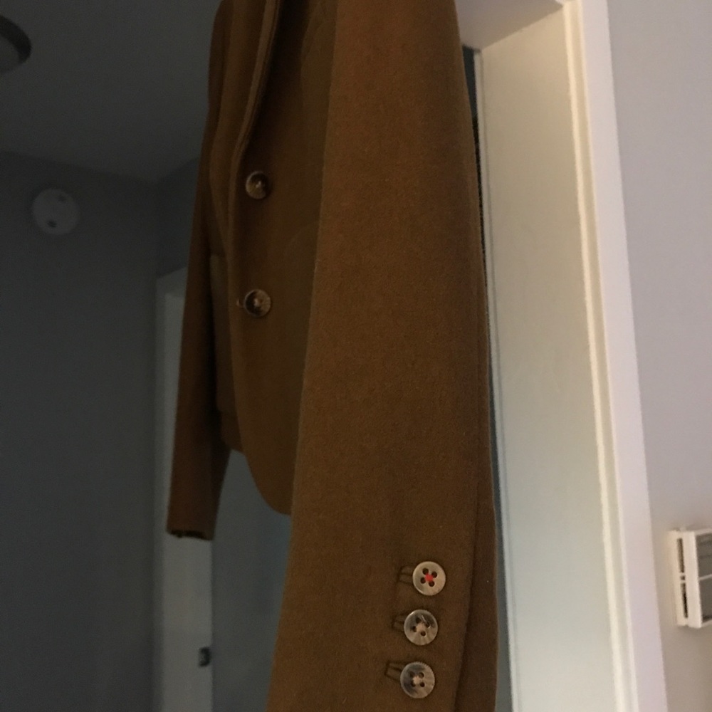 Jacket - Picture 3 of 4