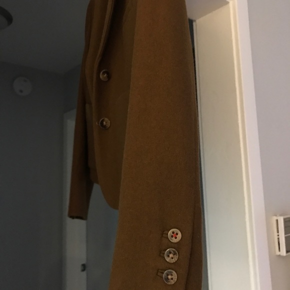 Jacket - Picture 3 of 4