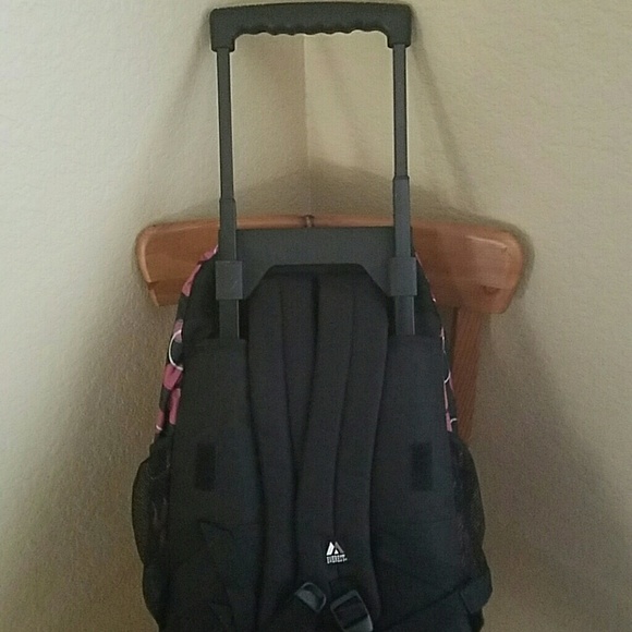 ! EVEREST ROLLING BACKPACK ! - Picture 3 of 4