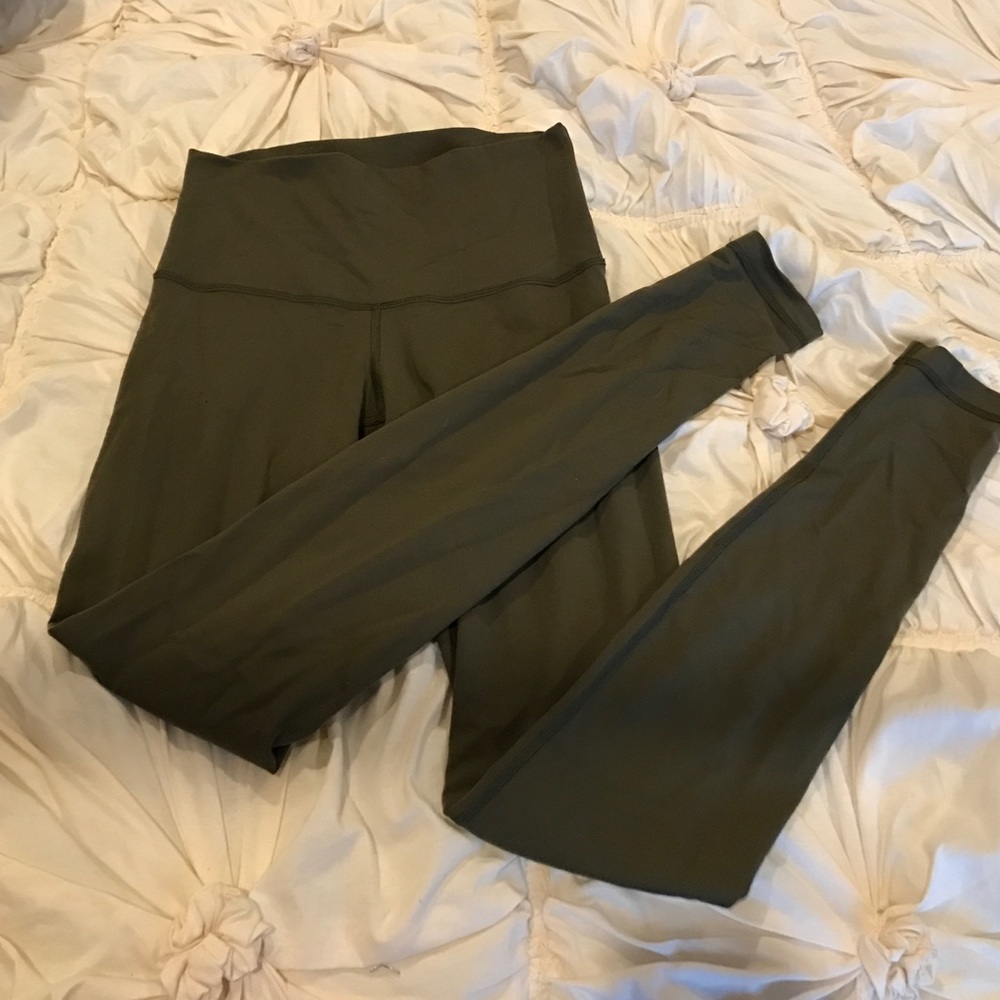 Lulu lemon leggings