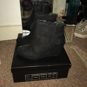 Black Wedges Booties