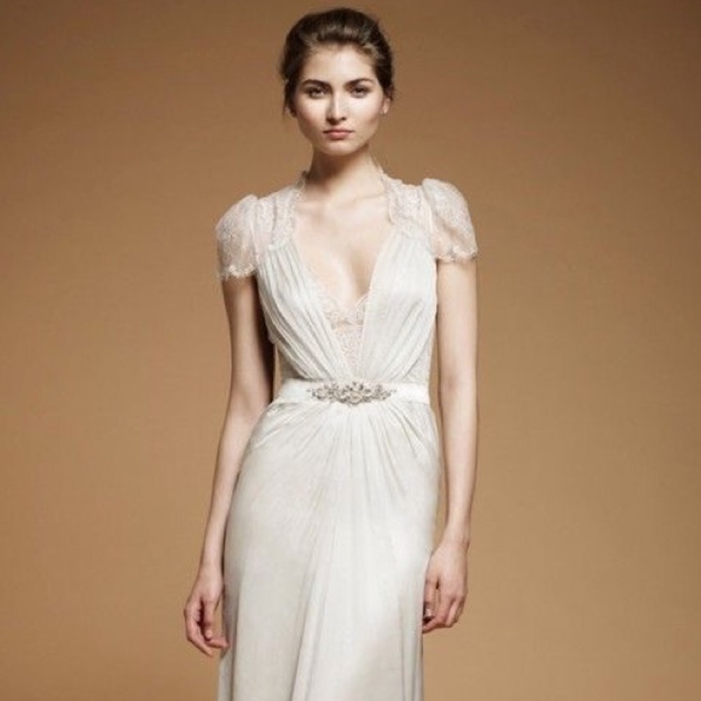 SOLD!! Jenny Packham 'Aspen' - new with tags