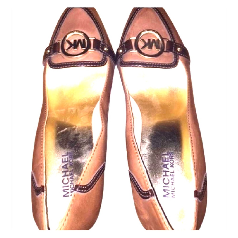 MICHAEL Michael Kors platform pump