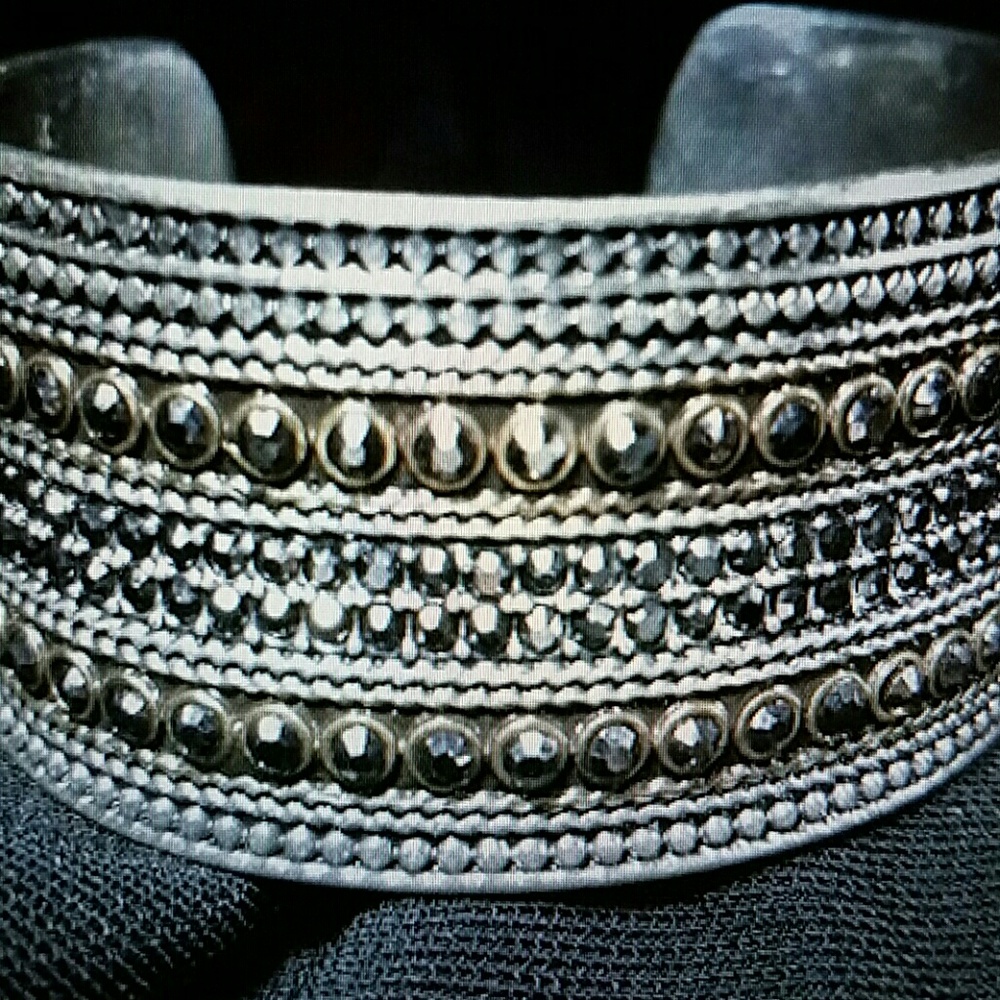 Lucky Brand Womens Pavel Glass Stone Cuff - Picture 2 of 4